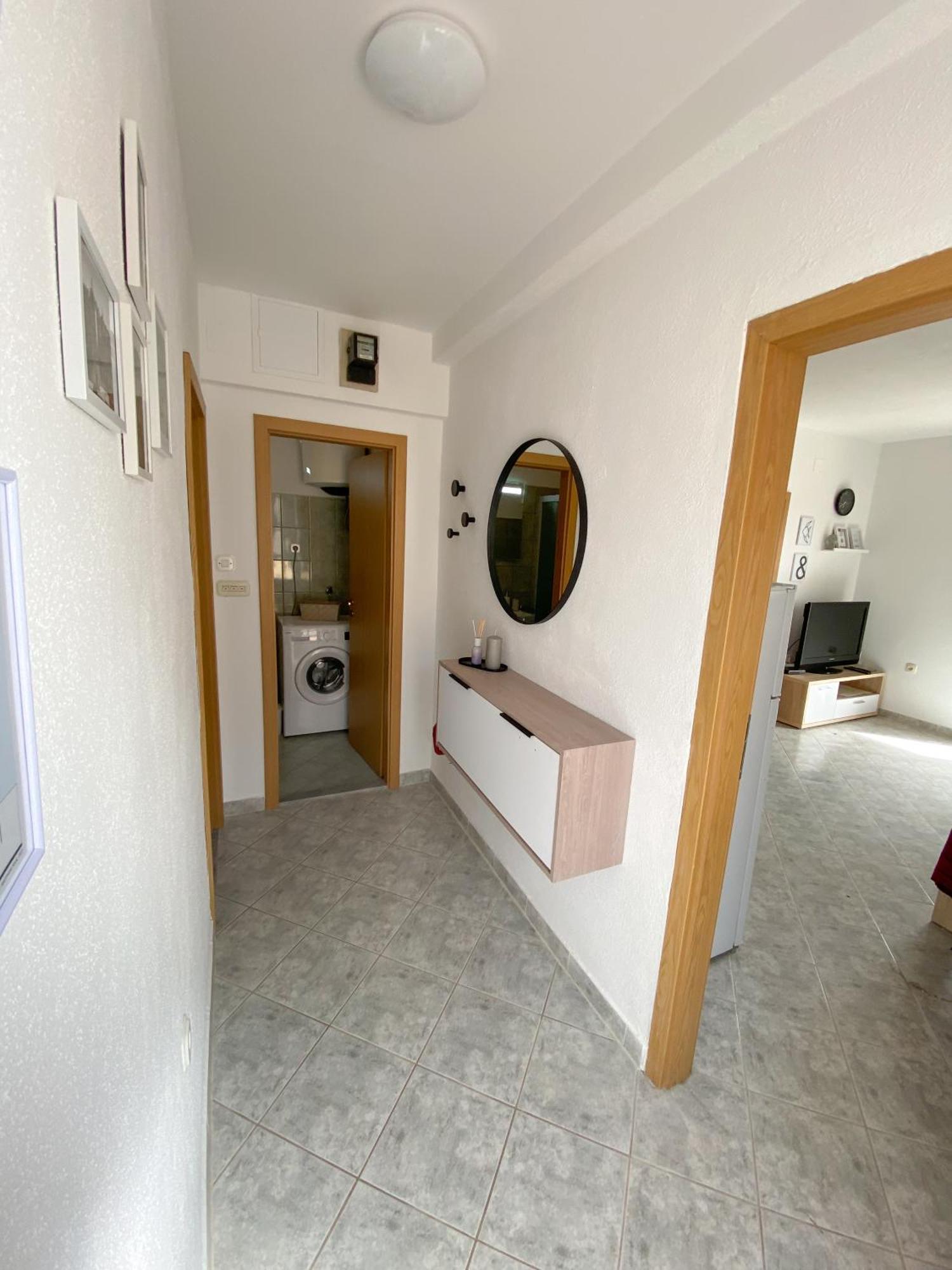 A4 Apartmani Kevic Kaštela エクステリア 写真